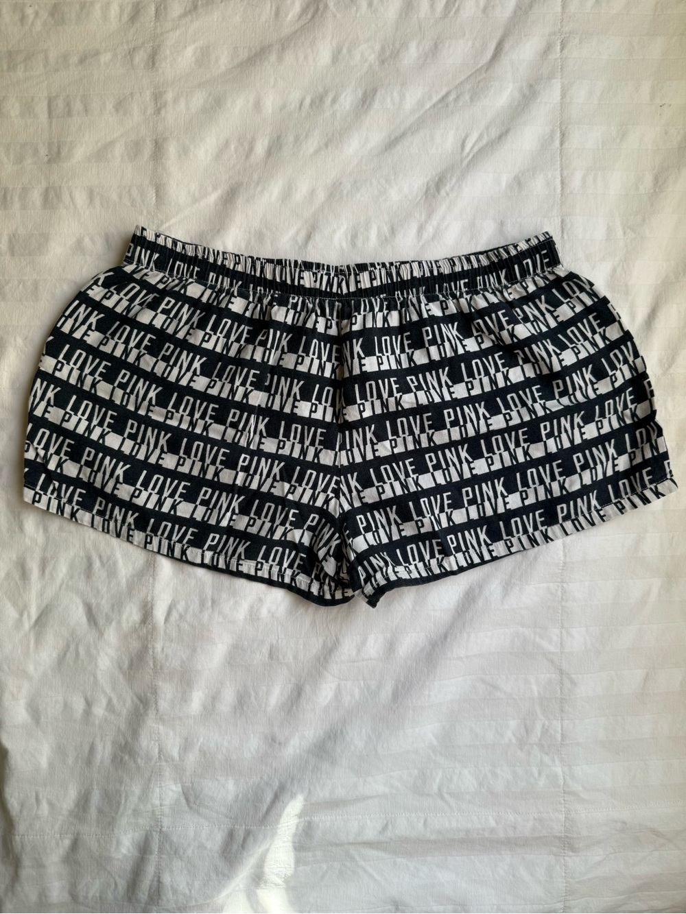 PINK Victoria's Secret Black & White 'LOVE' Logo Lounge Shorts